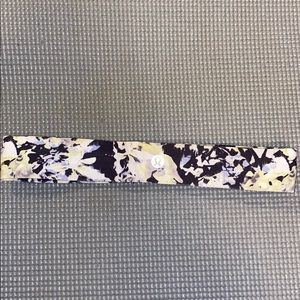 Floral lululemon headband